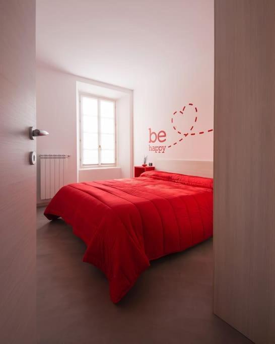 Apartamento Be Happy - The House Of Travelers Como Exterior foto